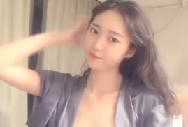 嫩滑小穴的可爱少女，诱惑无限！